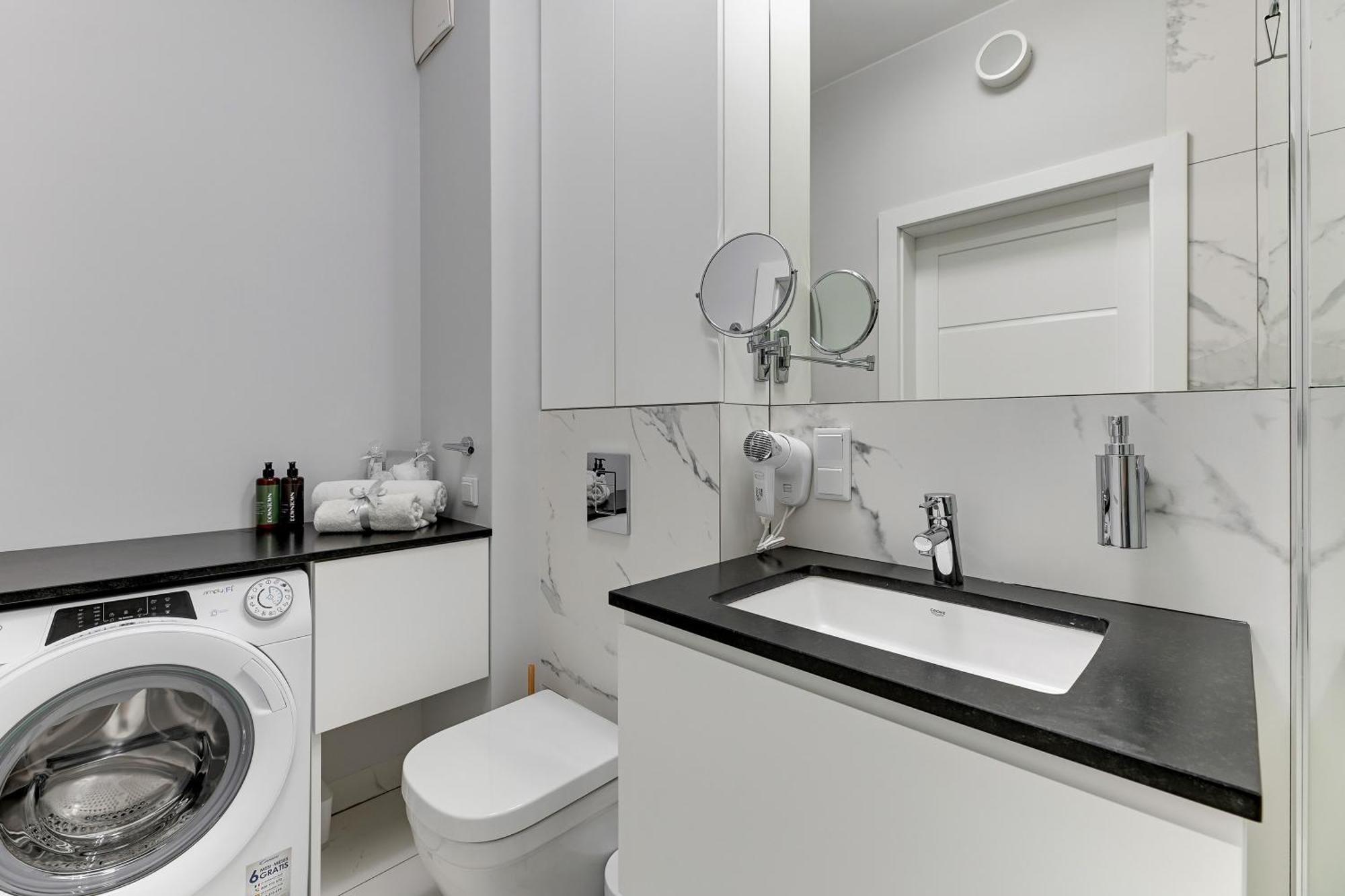Granaria Deluxe & Riverside By Downtown Apartments グダニスク 部屋 写真